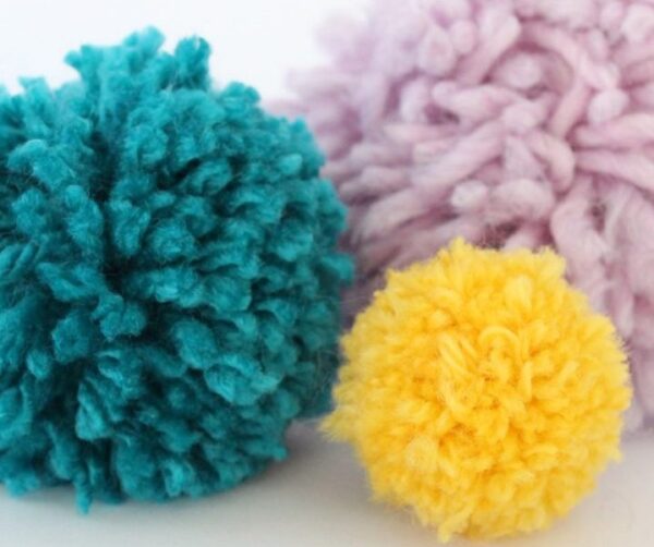 Pom Pom Maker