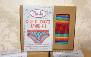 Knicker kit