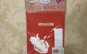 Knicker kit
