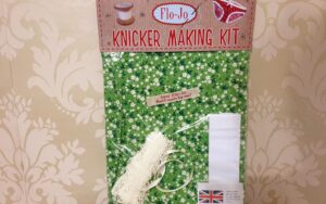 Knicker kit