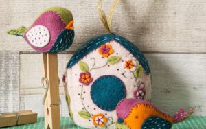 Birdhouse Felt Craft Kit