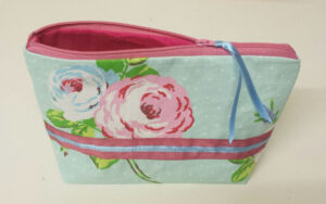 Cosmetic Bag Kit