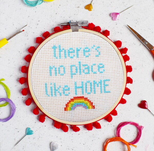 'THERE'S NO PLACE LIKE HOME' Cross Stitch Kit