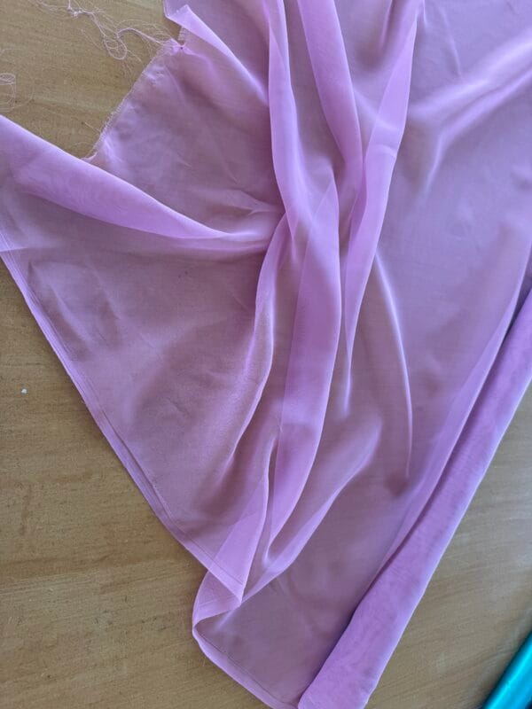 Polyester Georgette 6+metres (pink) - Image 2