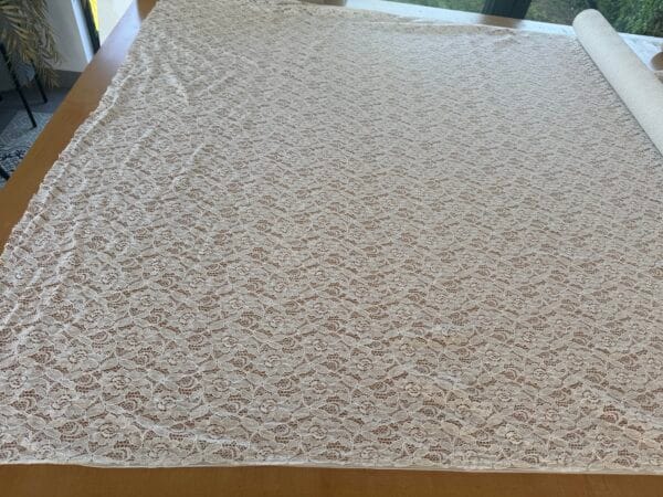 Ivory / Cream Floral Lace £6p/m
