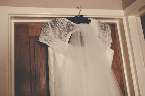 Ivory Soft Floral Lace 2.75m length - Image 5